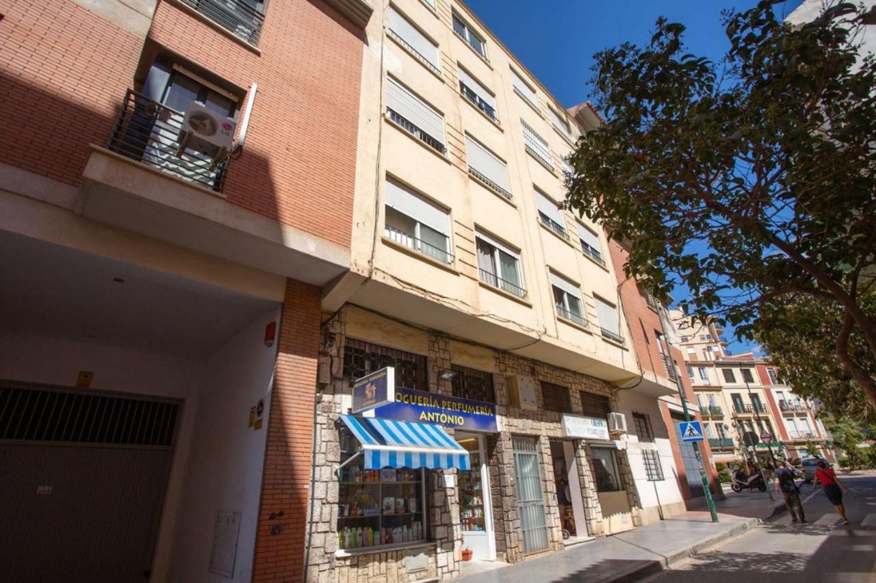 Holidays2malaga Lagunillas 3 Bedrooms Downtown Local Area 500mb Free Wifi *