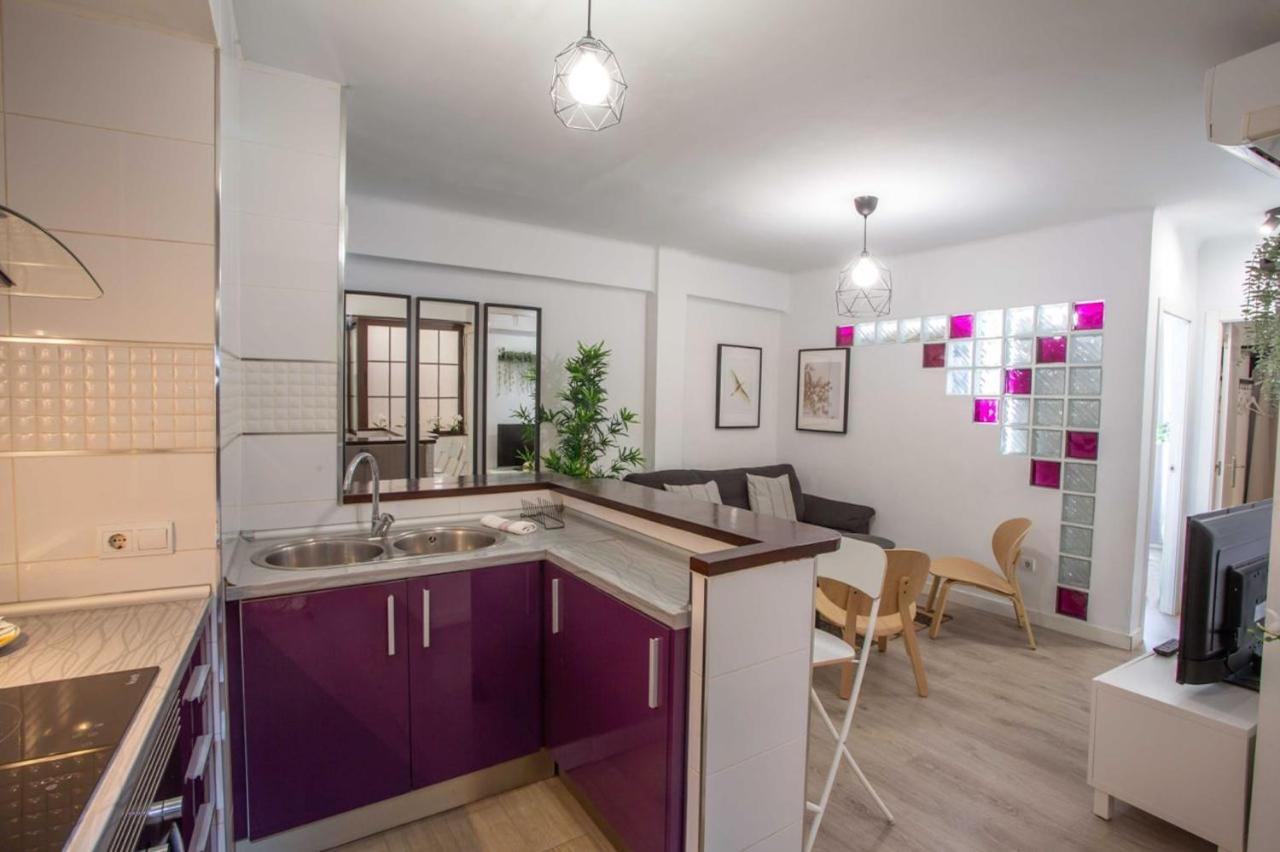 Apartment Holidays2malaga Lagunillas 3 Bedrooms Downtown Local Area 500mb Free Wifi Málaga