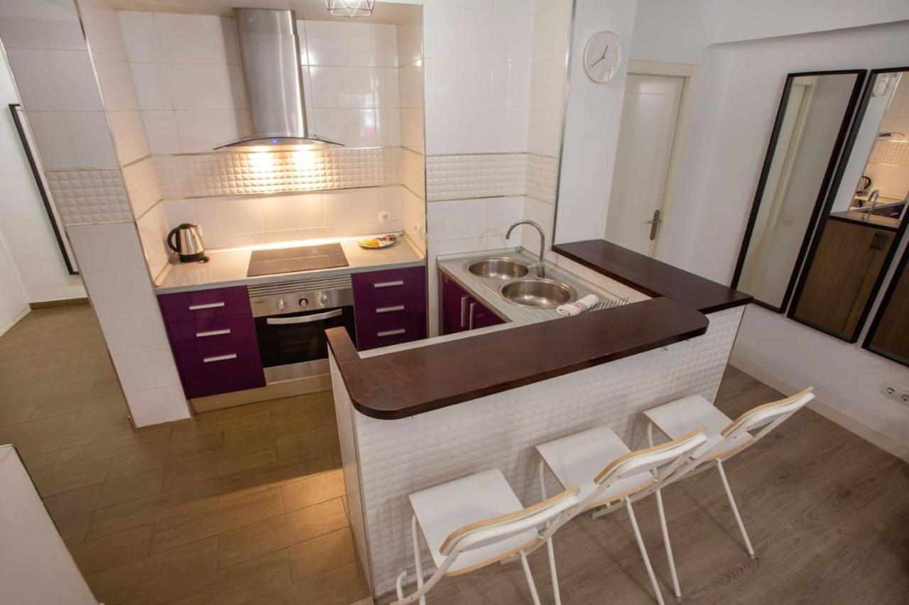 Holidays2malaga Lagunillas 3 Bedrooms Downtown Local Area 500mb Free Wifi * Málaga