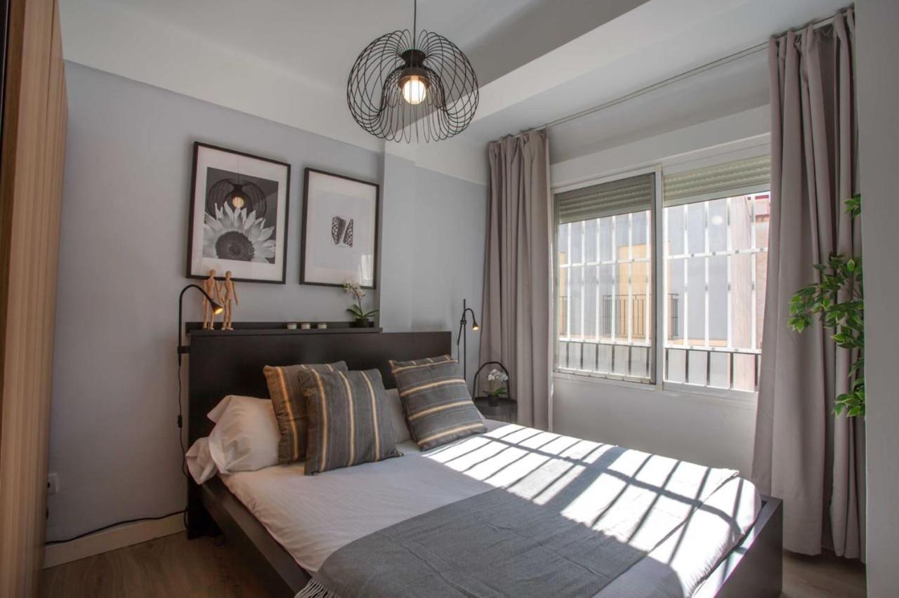 Holidays2malaga Lagunillas 3 Bedrooms Downtown Local Area 500mb Free Wifi * Málaga
